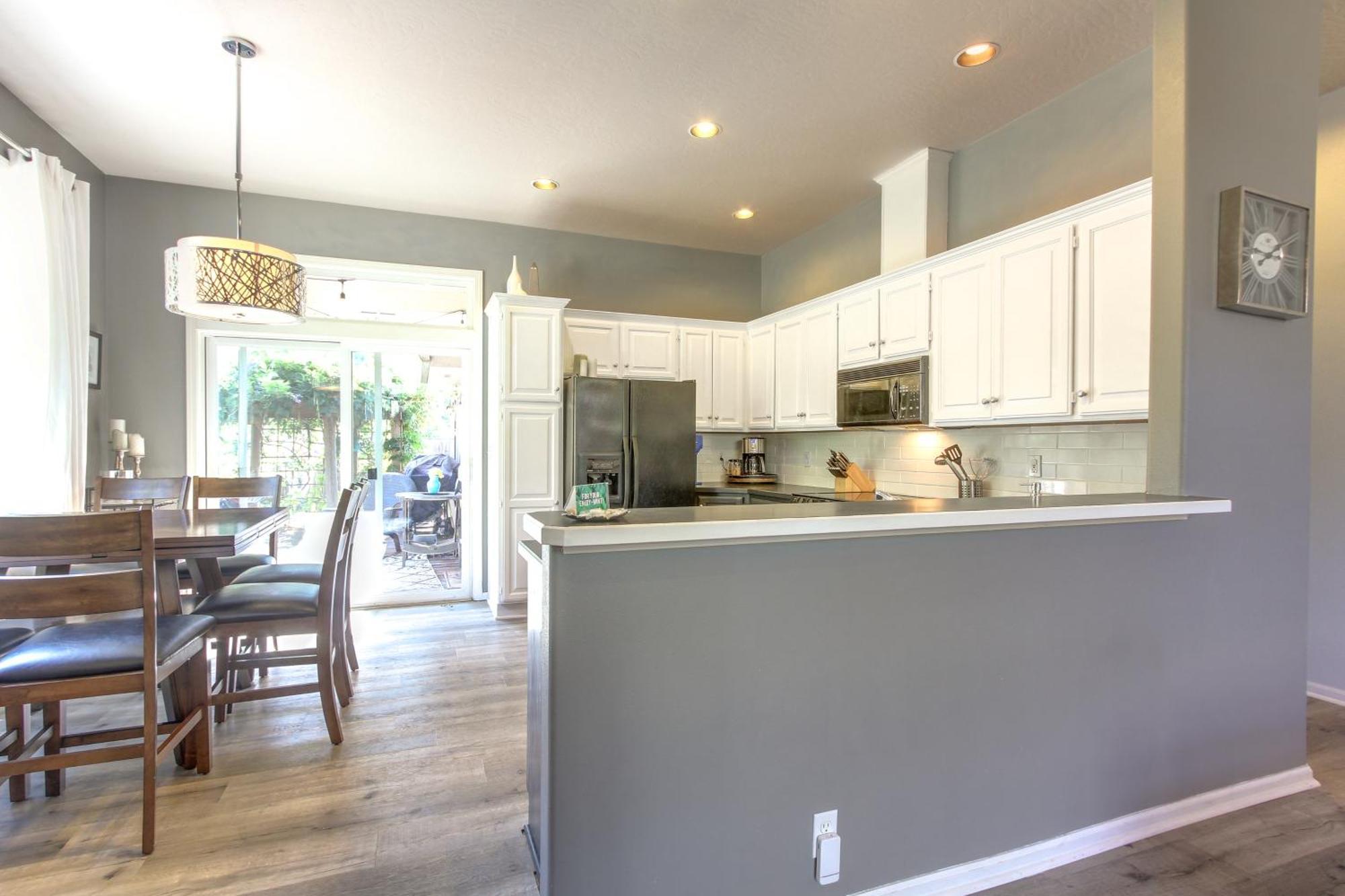 Pet-Friendly Home With Grill, 2 Mi To Autzen Stadium Springfield Exterior foto